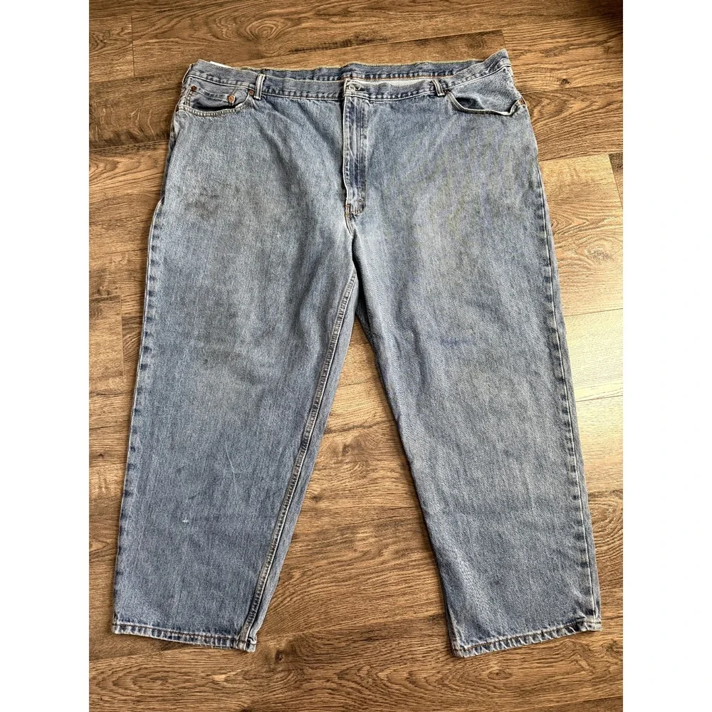 Mens Levi's jeans 560 size 54x30 (28.5 inseam)